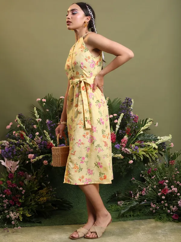 Vishudh Women Yellow Printed Shirt Dress