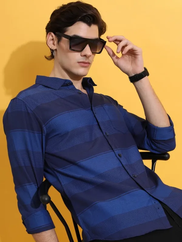  Highlander Men Navy Blue Striped Slim Fit Casual Shirts