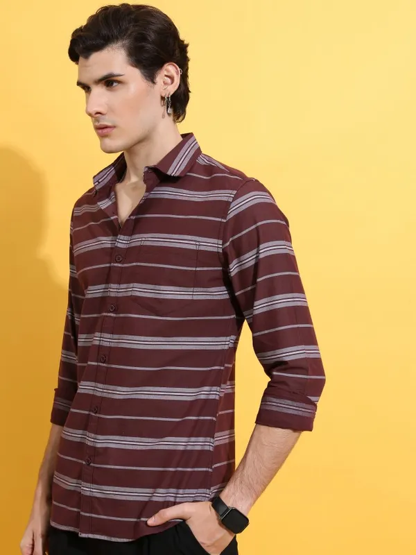  Highlander Men Maroon Striped Slim Fit Casual Shirts