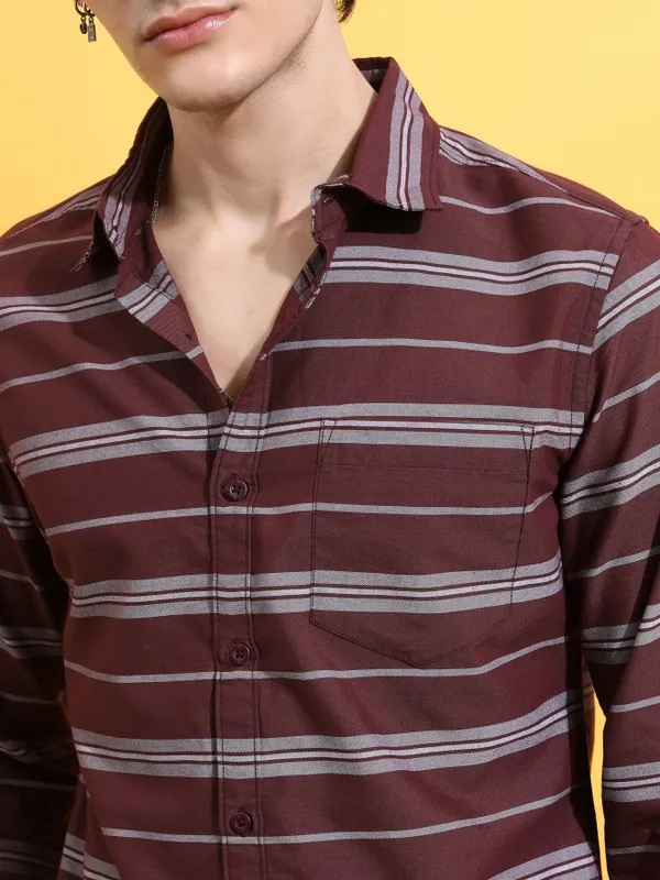  Highlander Men Maroon Striped Slim Fit Casual Shirts