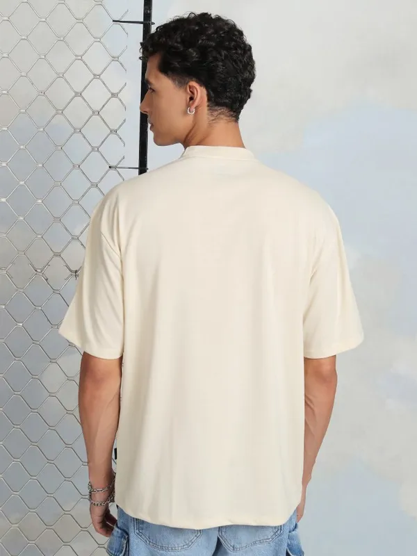 Highlander Men Cream Printed Round Neck T-Shirt