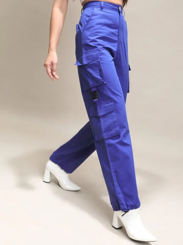 Tokyo Talkies Women Blue Solid Regular Fit Cargos