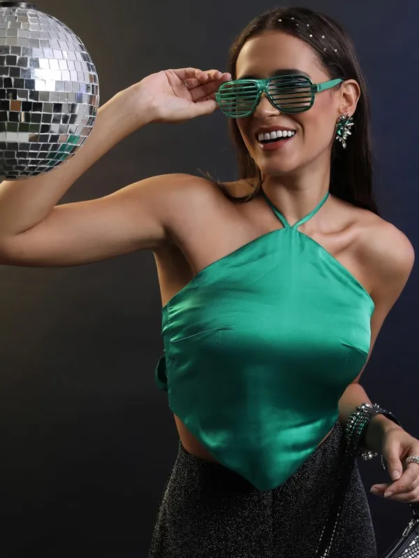 Solid Regular Top