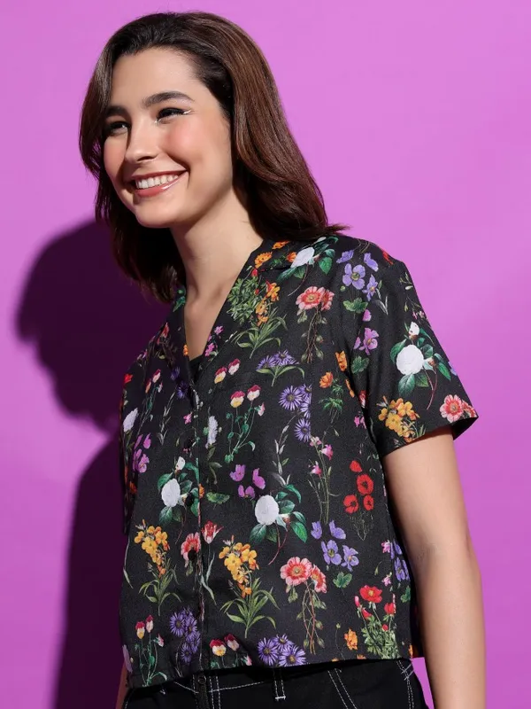  Tokyo Talkies Women Black Printed Casual Shirts