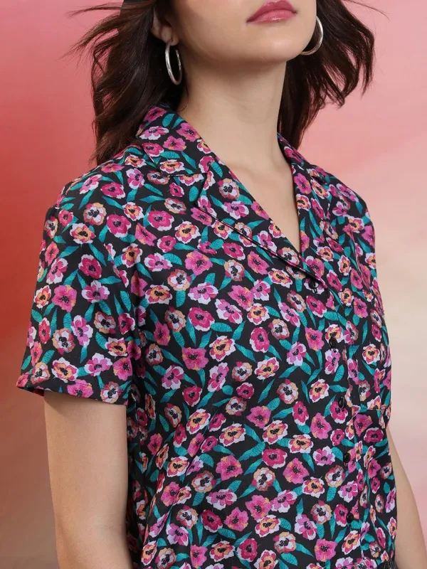  Tokyo Talkies Women Black Printed Casual Shirts