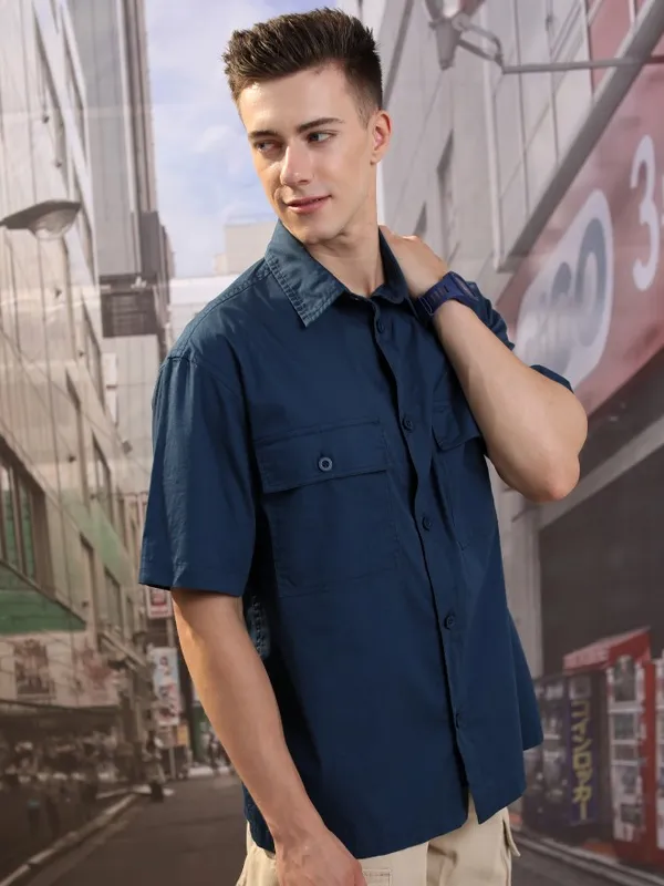  Highlander Men Blue Solid Oversized Fit Casual Shirts