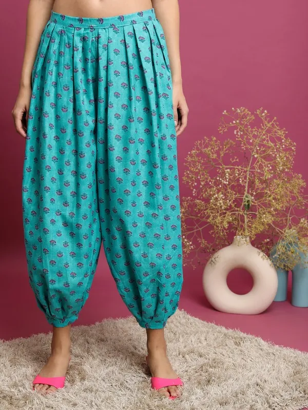  Ketch Women Turquoise Printed Kurta Sets