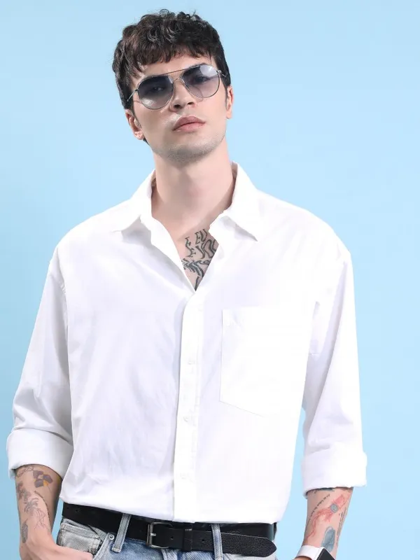  Highlander Men White Solid Oversized Fit Casual Shirts