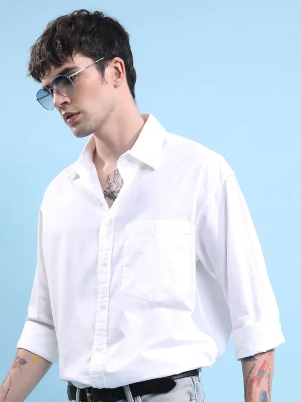  Highlander Men White Solid Oversized Fit Casual Shirts