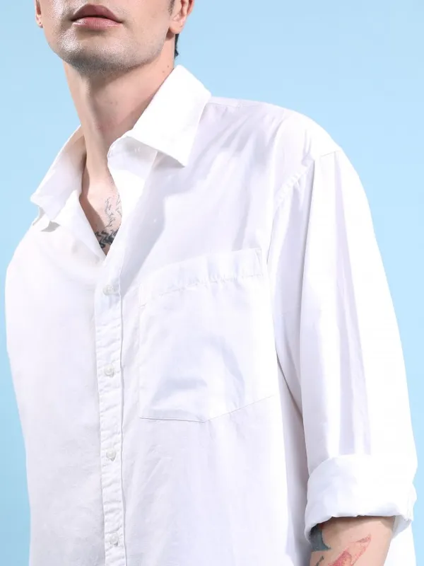  Highlander Men White Solid Oversized Fit Casual Shirts