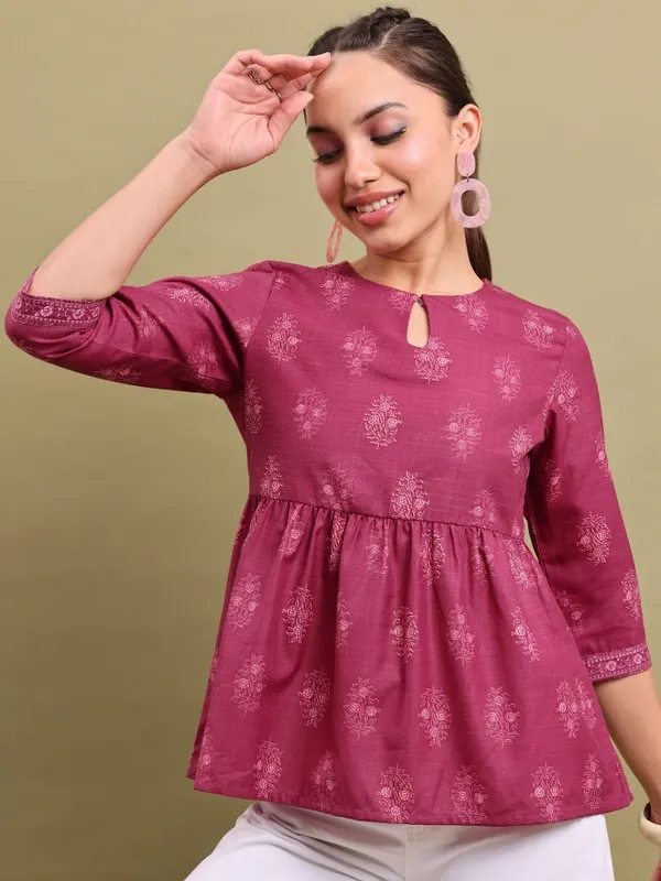  Vishudh Women Purple Printed Peplum Tops