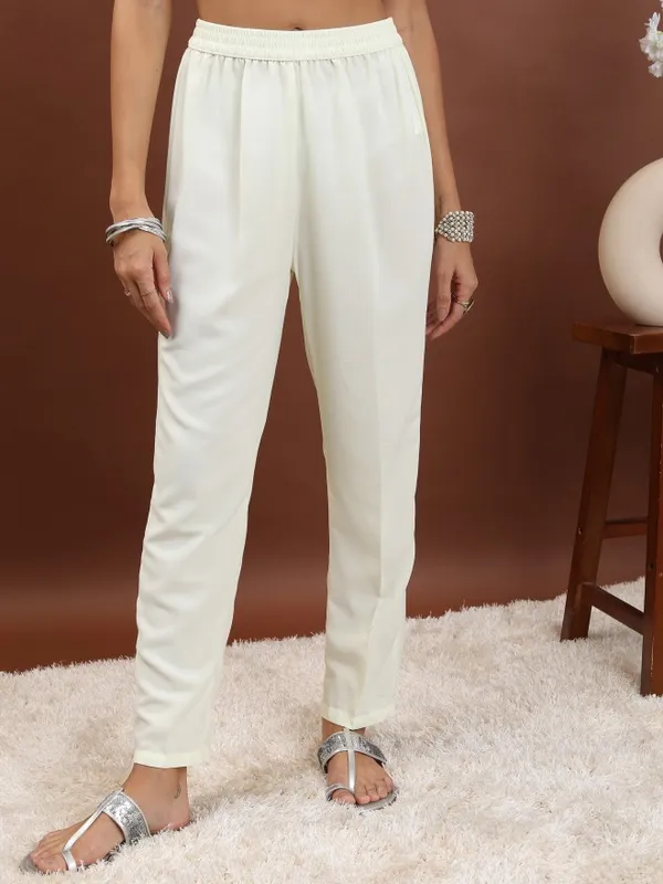 Women Kurta With Trousers & Dupatta