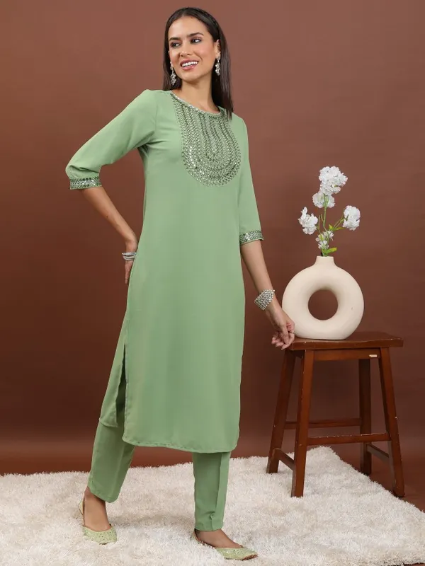  Ketch Women Green Kurta Sets