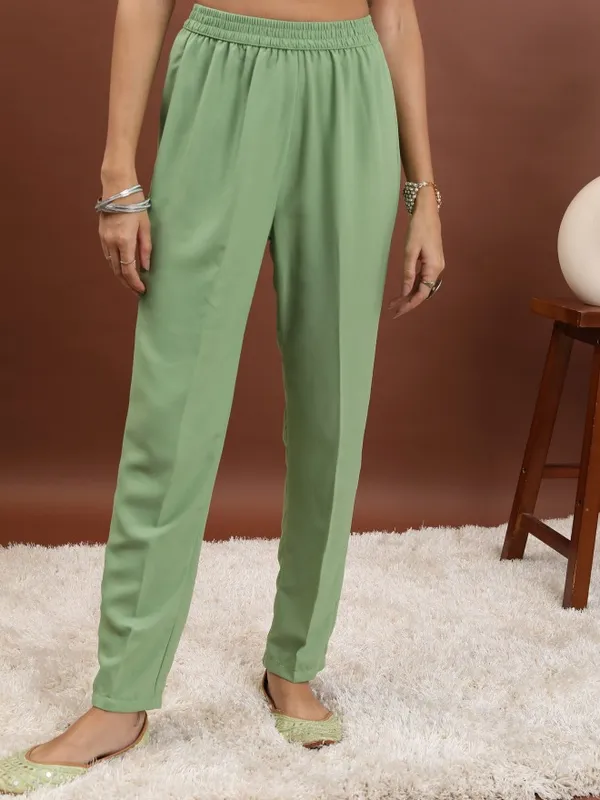  Ketch Women Green Kurta Sets