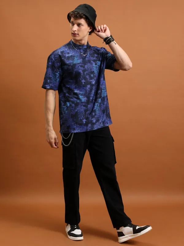 Men Regular Fit Cargos