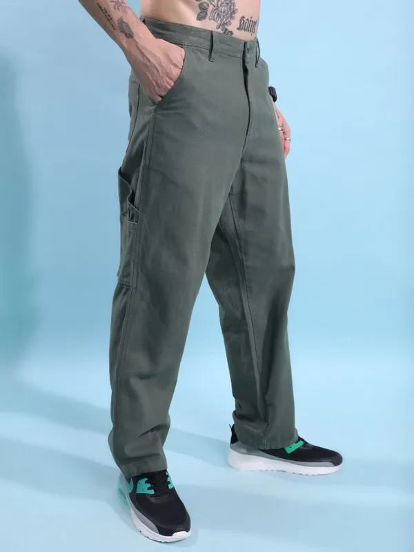  Highlander Men Olive Loose Fit Solid Casual Trousers
