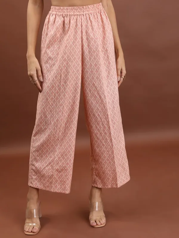  Vishudh Women Peach Printed Kurta Sets