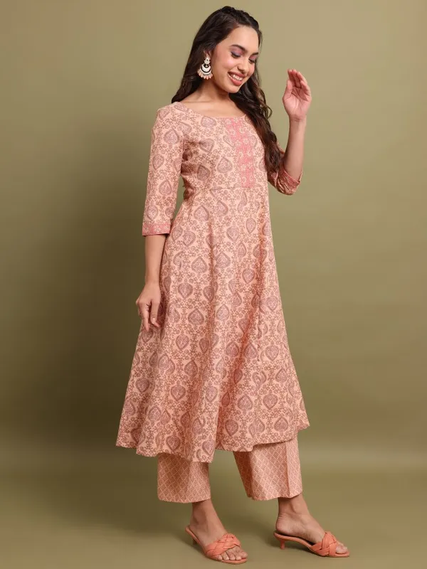 Women Kurta With Palazzo And Dupatta