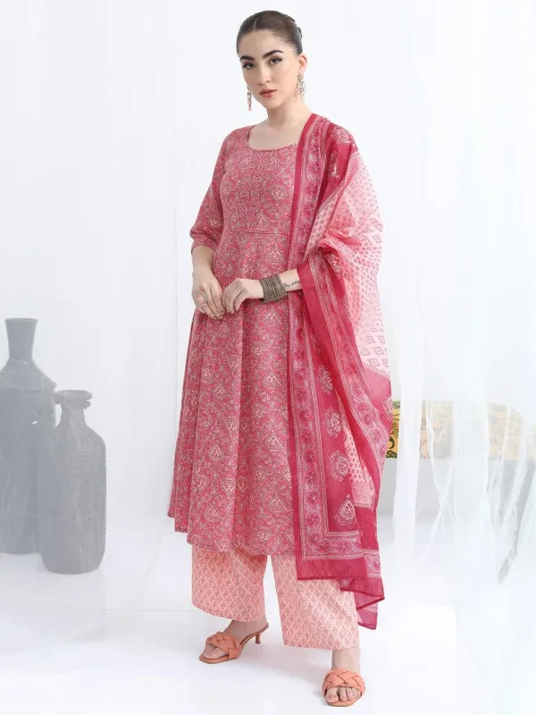 Women Kurta With Palazzo And Dupatta