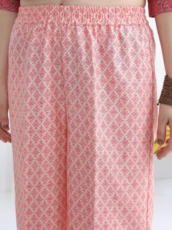 Women Kurta With Palazzo And Dupatta