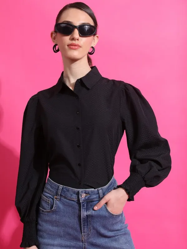  Tokyo Talkies Women Black Solid Casual Shirts