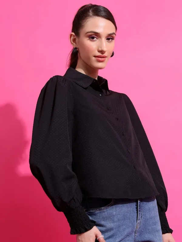  Tokyo Talkies Women Black Solid Casual Shirts