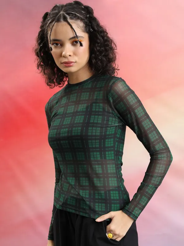  Tokyo Talkies Women Green Checked Regular Tops