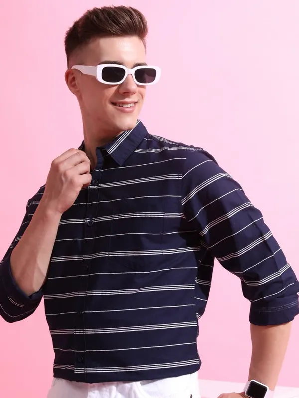  Highlander Men Navy Blue Striped Slim Fit Casual Shirts