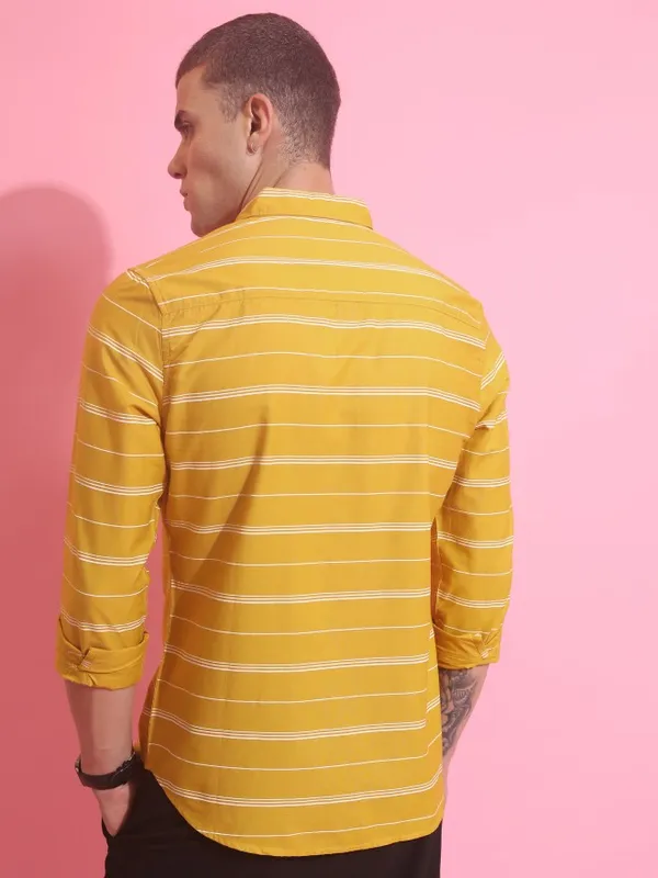  Highlander Men Yellow Striped Slim Fit Casual Shirts
