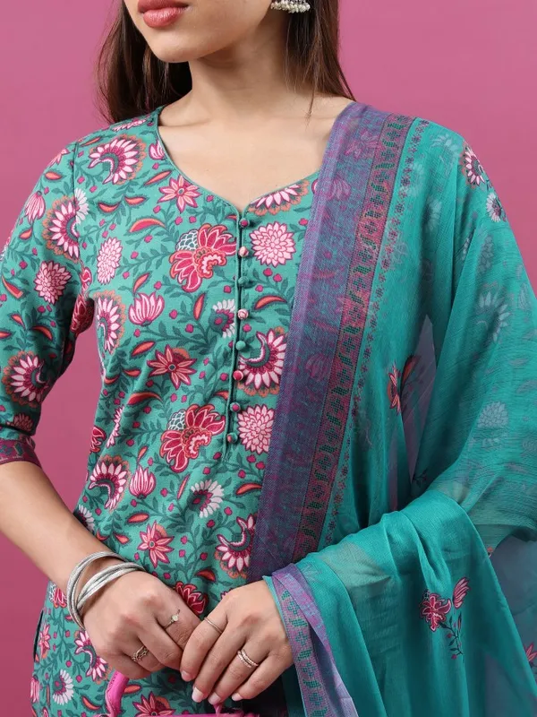 Women Kurta With Trousers & Dupatta