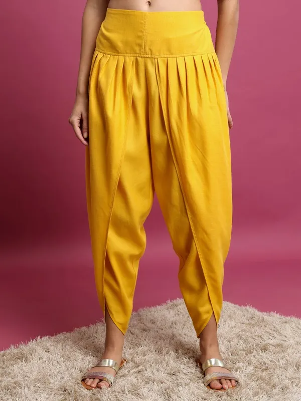 Women Kurta With Dhoti Pant & Dupatta