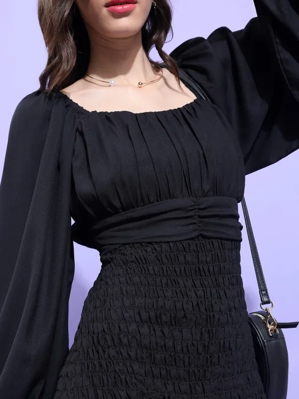  Tokyo Talkies Women Black Solid Bodycon Dresses