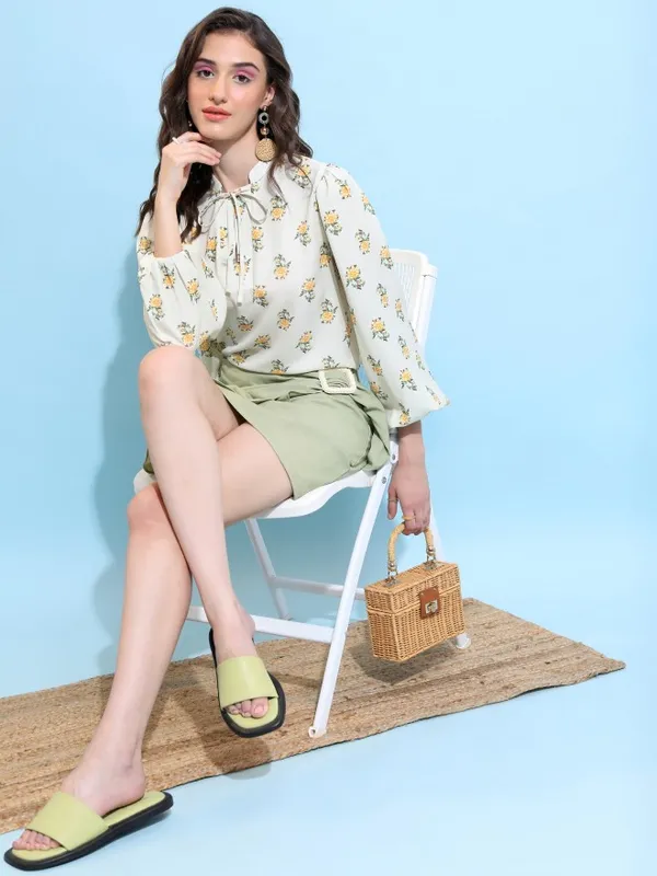  Tokyo Talkies Women Off White Printed Regular Tops