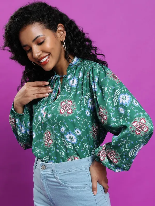  Tokyo Talkies Women Green Printed Casual Shirts