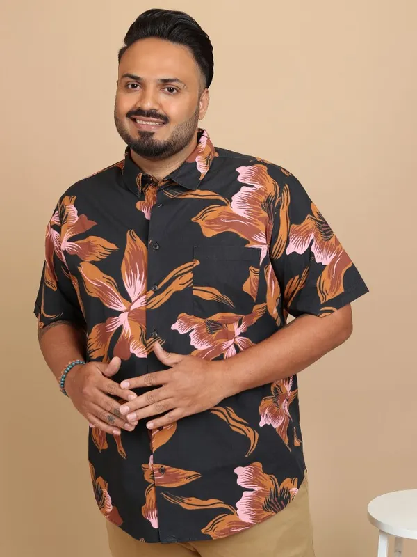  Xtra Ordinary By Highlander Men Black Printed Regular Fit Casual Shirts