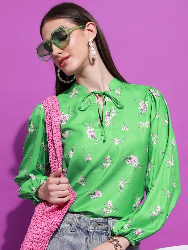  Tokyo Talkies Women Sage Printed Regular Tops