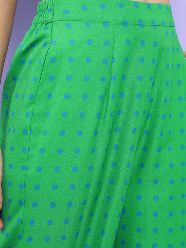  Tokyo Talkies Women Green Printed Regular Fit Casual Trousers