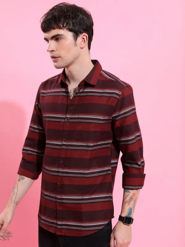 Men Slim Fit Casual Shirt