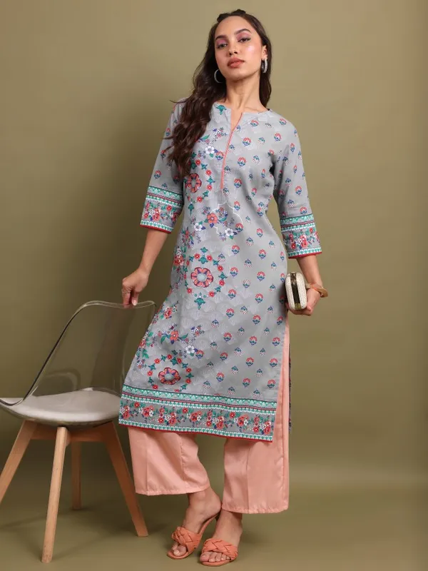  Vishudh Women Grey Printed Straight Kurtas