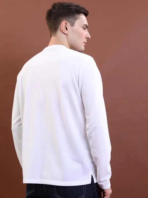 Men Solid Mandarin Collar T-Shirt