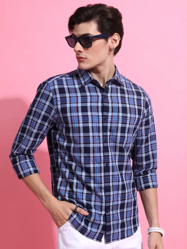 Men Slim Fit Casual Shirt