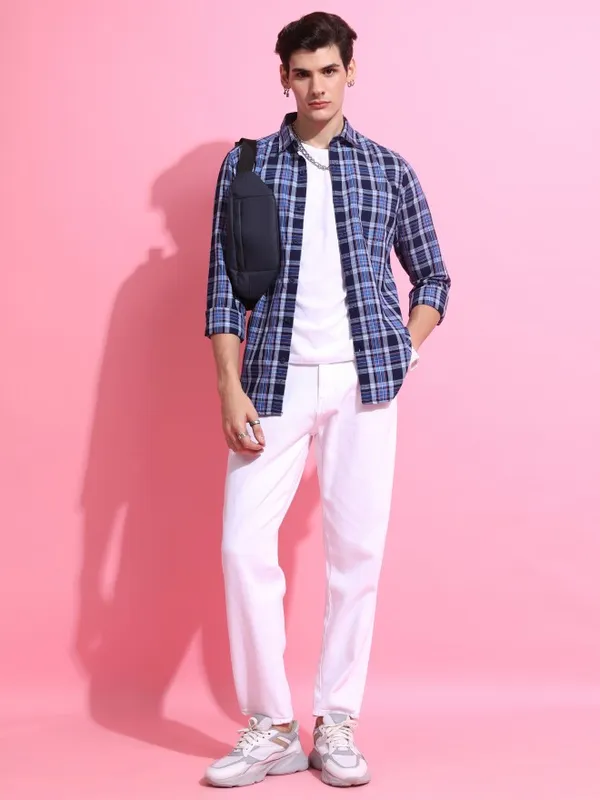 Men Slim Fit Casual Shirt