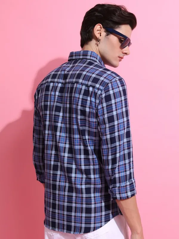 Men Slim Fit Casual Shirt