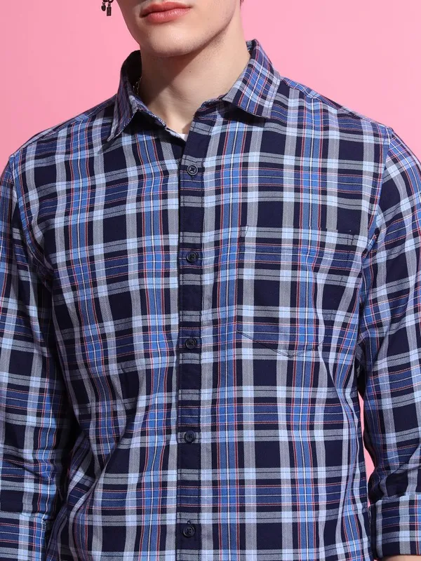 Men Slim Fit Casual Shirt