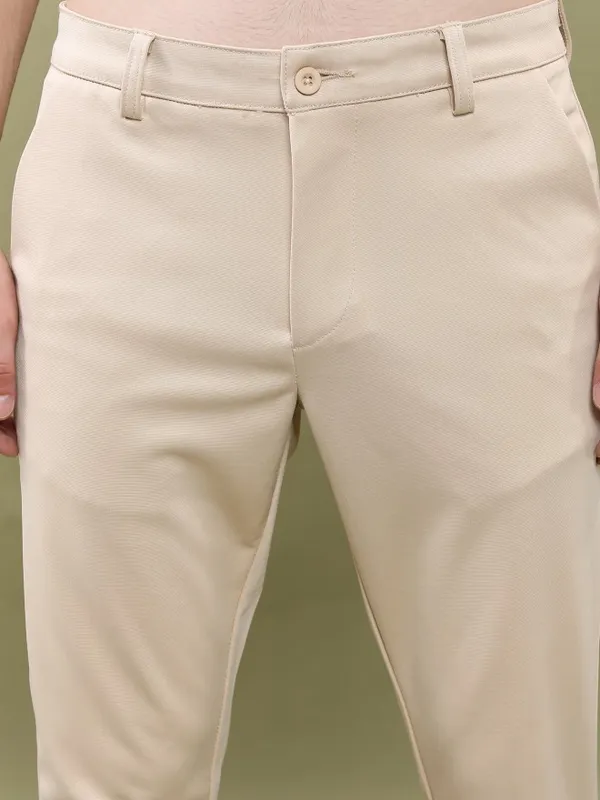  Highlander Men Beige Slim Fit Solid Casual Trousers