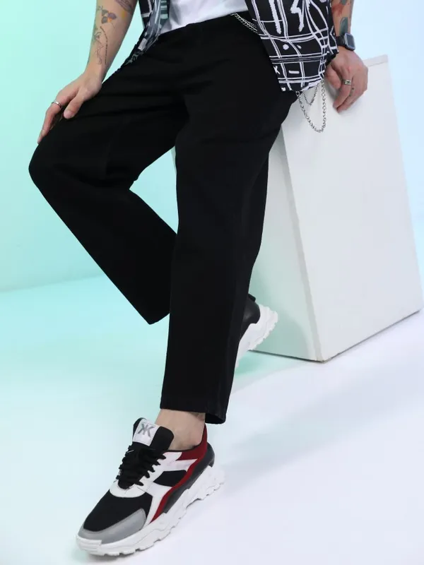  Highlander Men Black Loose Fit Clean Look Jeans
