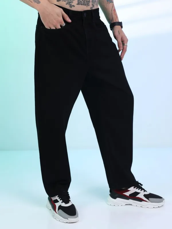  Highlander Men Black Loose Fit Clean Look Jeans