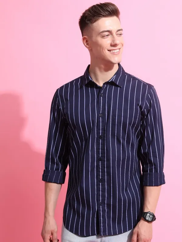 Men Slim Fit Casual Shirt