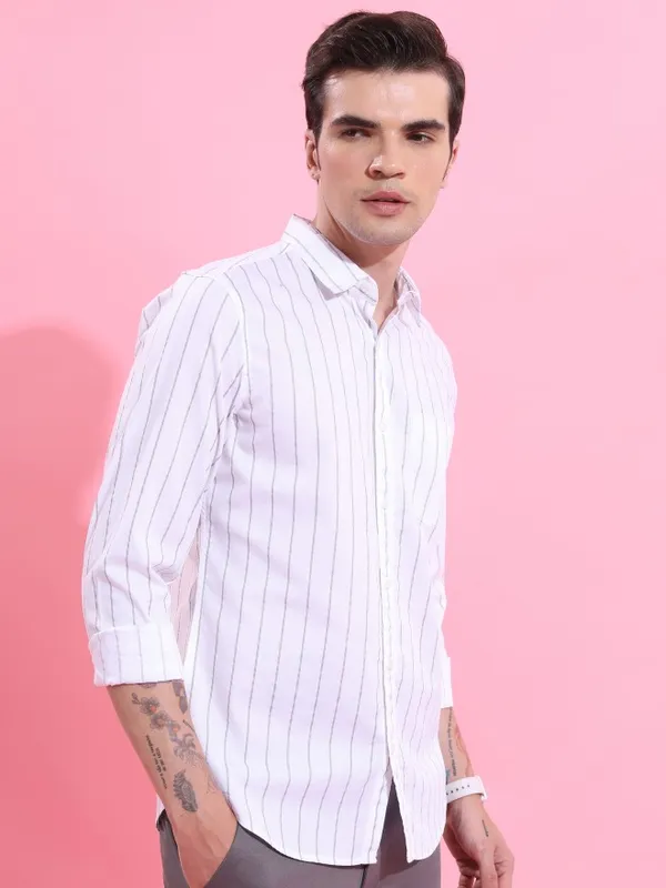  Ketch Men White Striped Slim Fit Casual Shirts