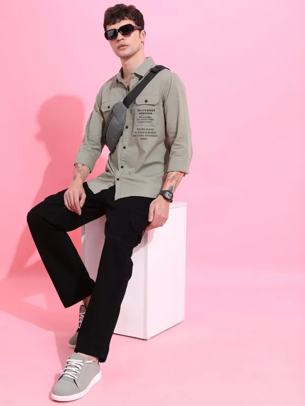 Men Slim Fit Casual Shirt